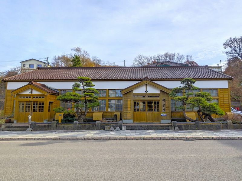 Esashi Town Meeting Hall